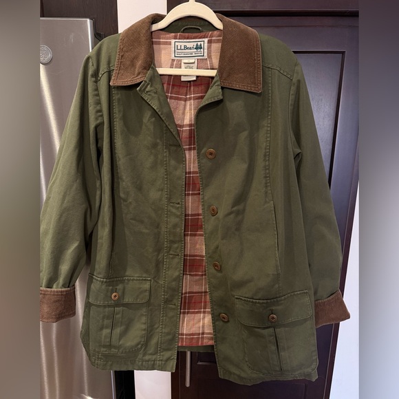 L.L. Bean Jackets & Blazers - L.L. Bean Olive Green Jacket with Brown Corduroy Collar
